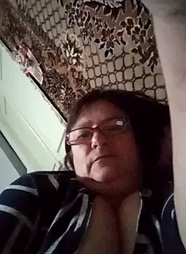 MilaCold5443 online show from March 28, 7:04 pm