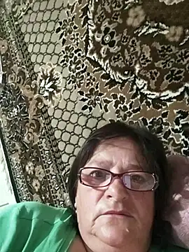 Snapshot of MilaCold5443 chatting on June 6, 2:06 am MilaCold5443 online show from June 6, 2:06 am