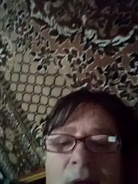 Snapshot of MilaCold5443 chatting on February 13, 5:40 am MilaCold5443 online show from February 13, 5:40 am