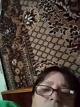 Snapshot of MilaCold5443 chatting on March 1, 4:40 pm MilaCold5443 online show from March 1, 4:40 pm