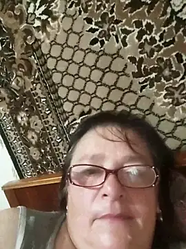 Snapshot of MilaCold5443 chatting on June 28, 3:13 am MilaCold5443 online show from June 28, 3:13 am