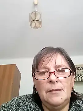 Snapshot of MilaCold5443 chatting on October 27, 7:31 am MilaCold5443 online show from October 27, 7:31 am