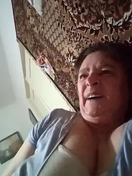 Snapshot of MilaCold5443 chatting on December 4, 6:29 pm MilaCold5443 online show from December 4, 6:29 pm