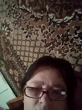 Snapshot of MilaCold5443 chatting on February 8, 5:38 am MilaCold5443 online show from February 8, 5:38 am