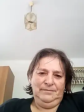 Snapshot of MilaCold5443 chatting on October 24, 8:35 am MilaCold5443 online show from October 24, 8:35 am