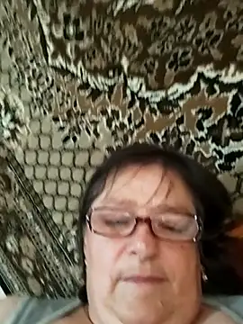 Snapshot of MilaCold5443 chatting on June 7, 10:20 am MilaCold5443 online show from June 7, 10:20 am