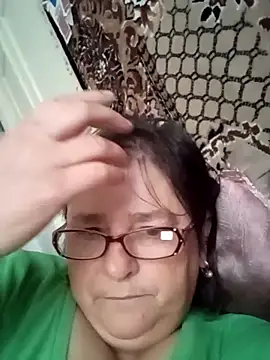 Snapshot of MilaCold5443 chatting on November 18, 10:40 am MilaCold5443 online show from November 18, 10:40 am