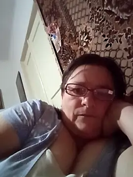 Snapshot of MilaCold5443 chatting on November 26, 7:03 pm MilaCold5443 online show from November 26, 7:03 pm