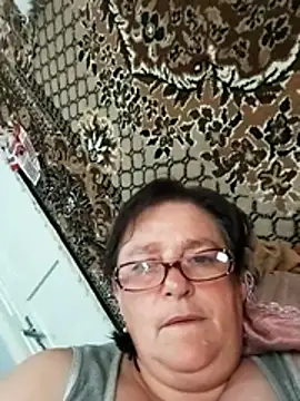 Snapshot of MilaCold5443 chatting on May 24, 11:10 am MilaCold5443 online show from May 24, 11:10 am