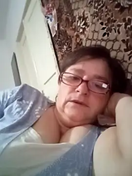 Snapshot of MilaCold5443 chatting on November 19, 6:13 am MilaCold5443 online show from November 19, 6:13 am