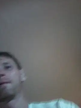 Snapshot of kevdawg8926 chatting on June 20, 10:31 am kevdawg8926 online show from June 20, 10:31 am