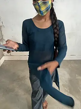 Snapshot of Rani_hot2 chatting on October 16, 7:49 am Rani hot2 online show from October 16, 7:49 am