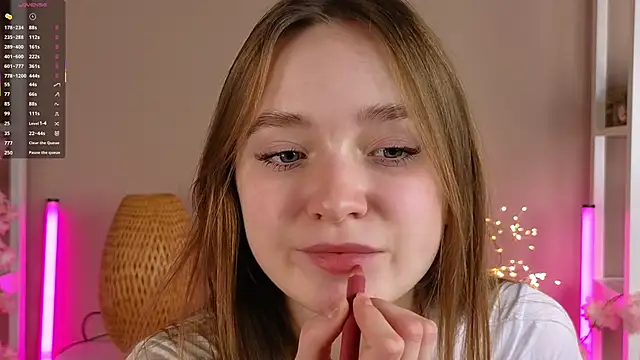 LittleCutieSandy online show from December 4, 3:16 am