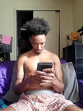 SLIM-BONEZ-N-HARMONY online show from February 13, 3:56 pm