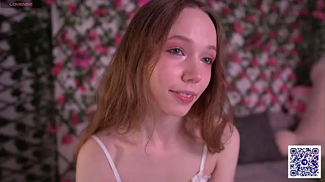 Petite Polly online show from November 15, 6:12 pm