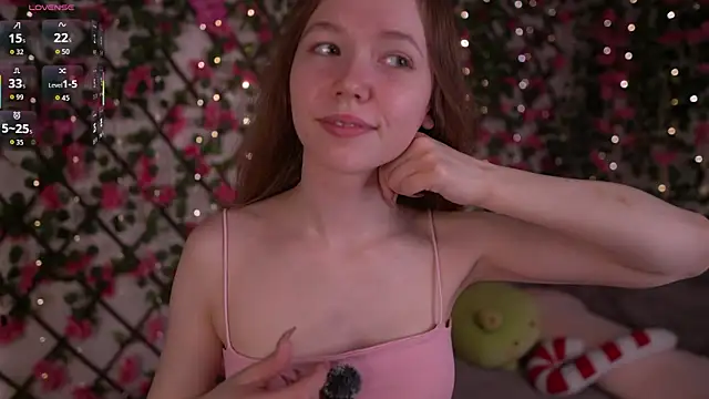 Petite Polly online show from February 10, 6:07 pm