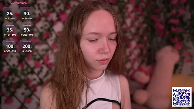 Petite Polly online show from November 24, 6:19 pm