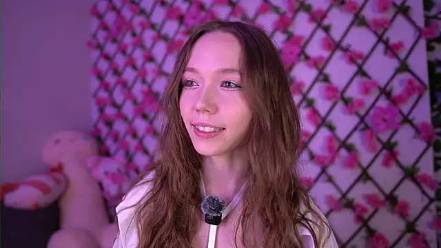 Petite Polly online show from November 4, 6:11 pm