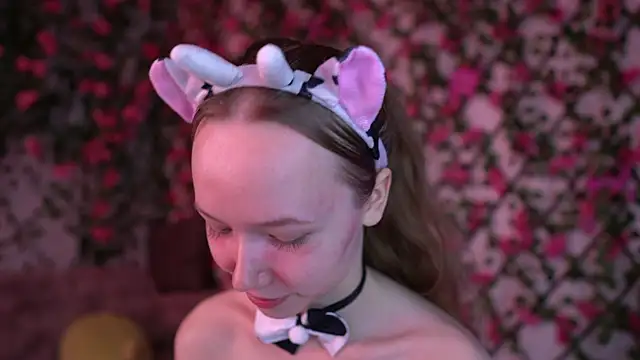 Petite Polly online show from November 29, 6:08 pm