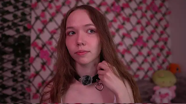 Petite Polly online show from October 19, 1:08 am