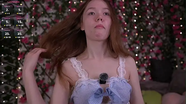 Petite Polly online show from February 17, 6:05 pm