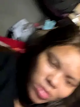 hello-cute online show from December 19, 1:13 pm