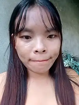 hello-cute online show from October 18, 1:07 am