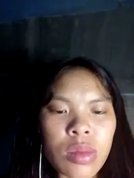 hello-cute online show from November 9, 7:40 pm