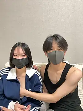 Snapshot of RAITO_ST chatting on November 6, 2:54 pm RAITO ST online show from November 6, 2:54 pm