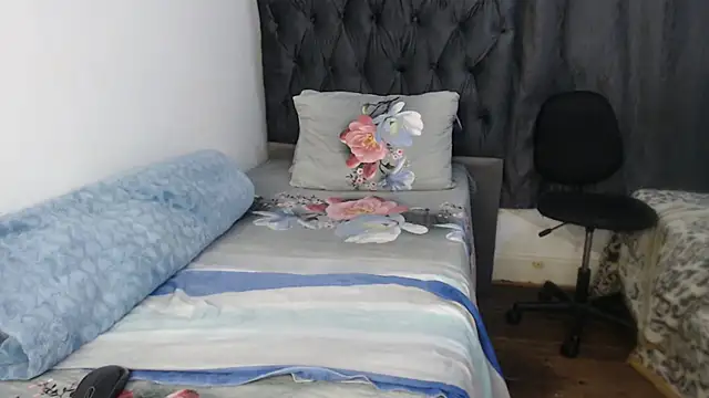 Lacey76 online show from November 21, 6:29 pm