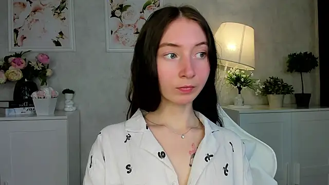 try love  online show from October 19, 9:23 am