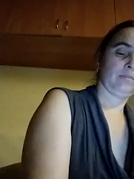 Snapshot of Ella-433 chatting on November 19, 5:02 pm Ella-433 online show from November 19, 5:02 pm