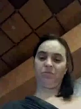 Snapshot of Ella-433 chatting on November 25, 12:33 am Ella-433 online show from November 25, 12:33 am