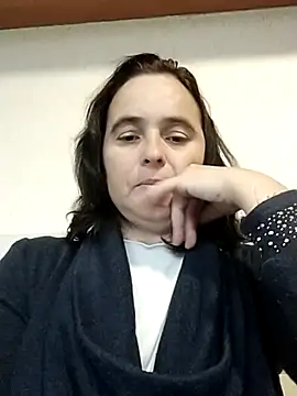 Snapshot of Ella-433 chatting on October 8, 7:21 am Ella-433 online show from October 8, 7:21 am