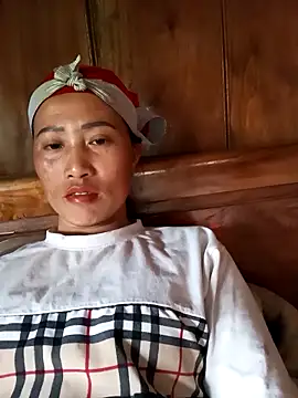 jerry-xx online show from April 11, 4:53 am