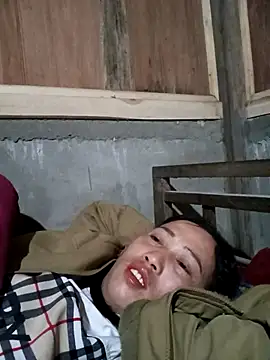 jerry-xx online show from March 12, 5:17 pm