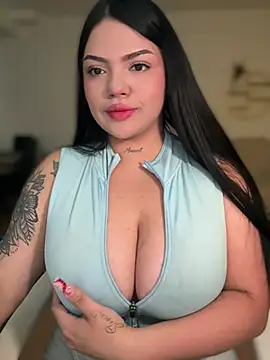 Snapshot of dulcemarianh_ chatting on July 6, 4:08 am dulcemarianh online show from July 6, 4:08 am