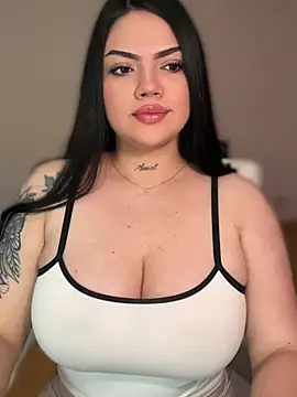 dulcemarianh  online show from April 22, 2:40 am