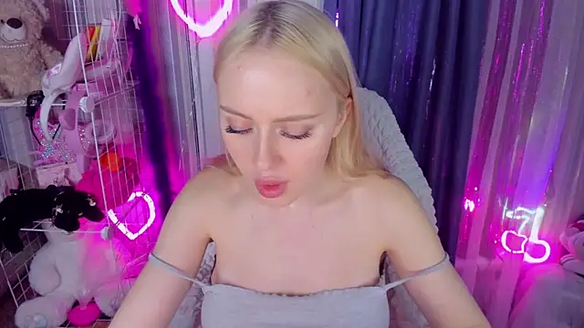 CeaneLino online show from March 18, 3:46 pm