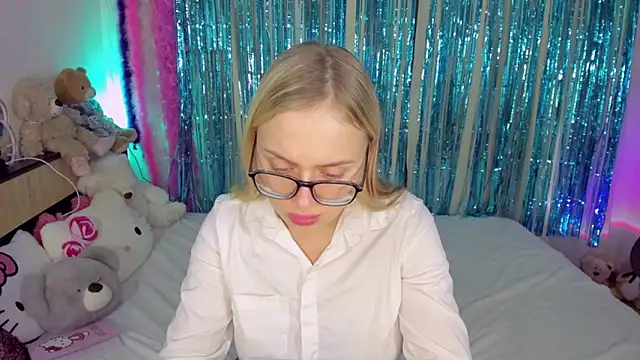 CeaneLino online show from November 9, 9:19 pm