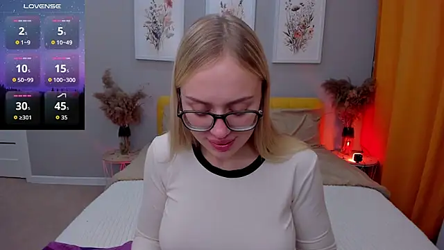 CeaneLino online show from November 15, 8:24 pm