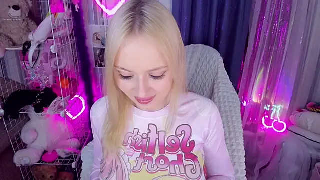 CeaneLino online show from March 27, 2:07 pm