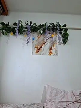 Nika aa online show from April 2, 4:35 pm