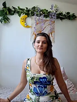 Nika aa online show from May 3, 12:31 pm