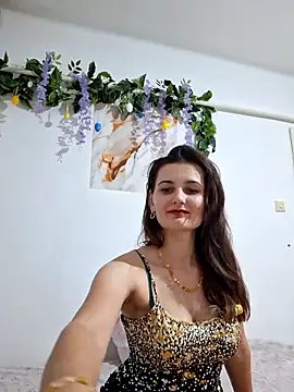 Nika aa online show from April 1, 5:10 pm