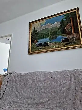 Nika aa online show from April 10, 8:32 am