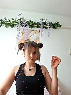 Nika aa online show from April 20, 9:23 am