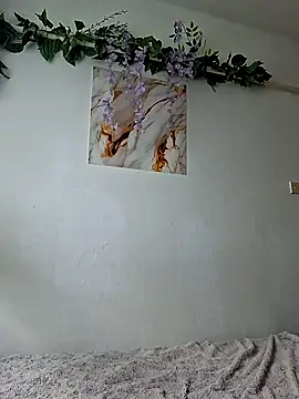 Nika aa online show from May 1, 1:49 pm