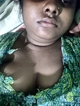 World Top Girl online show from November 7, 1:10 am