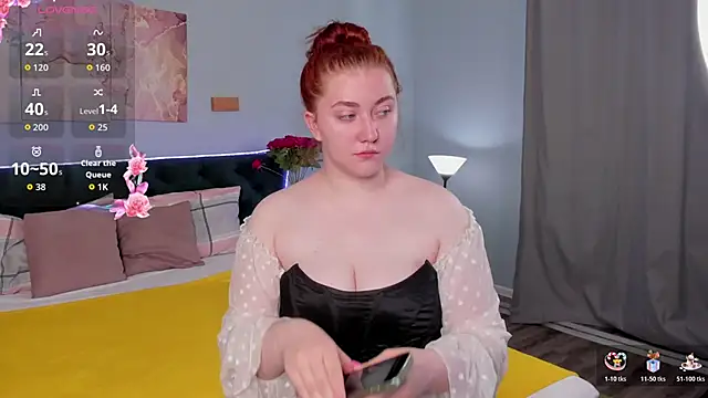 Snapshot of Diana_charon chatting on June 7, 1:11 am Diana charon online show from June 7, 1:11 am